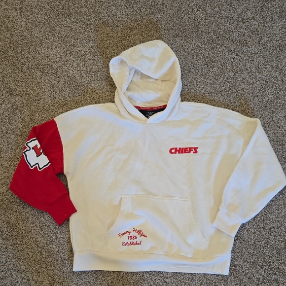 Tommy Hilfiger Tops - Tommy Hilfiger Red and White Chiefs Hoodie Sz S